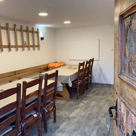 House Zlacka Gorca Апартаменты Pristava pri Mestinju