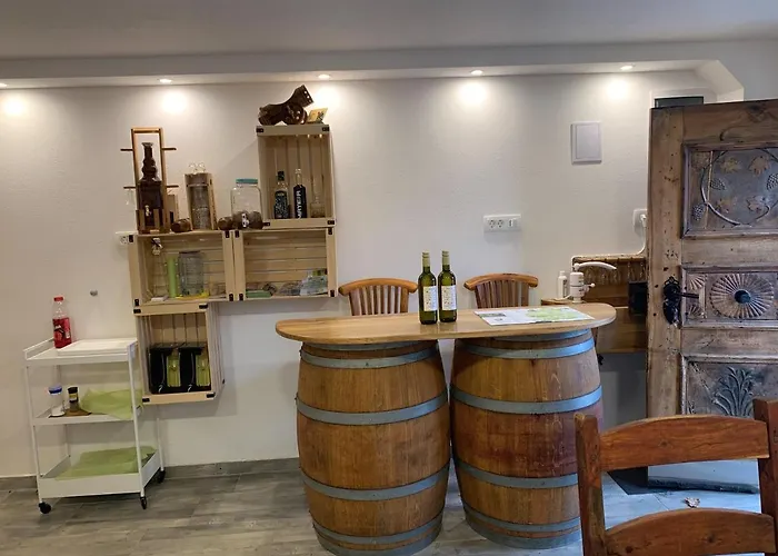 House Zlacka Gorca * Pristava pri Mestinju